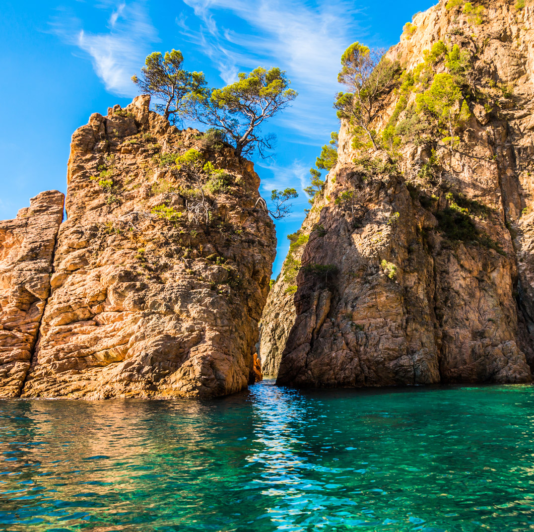 Servicio de alquiler de boyas en Tossa de Mar (Costa Brava)